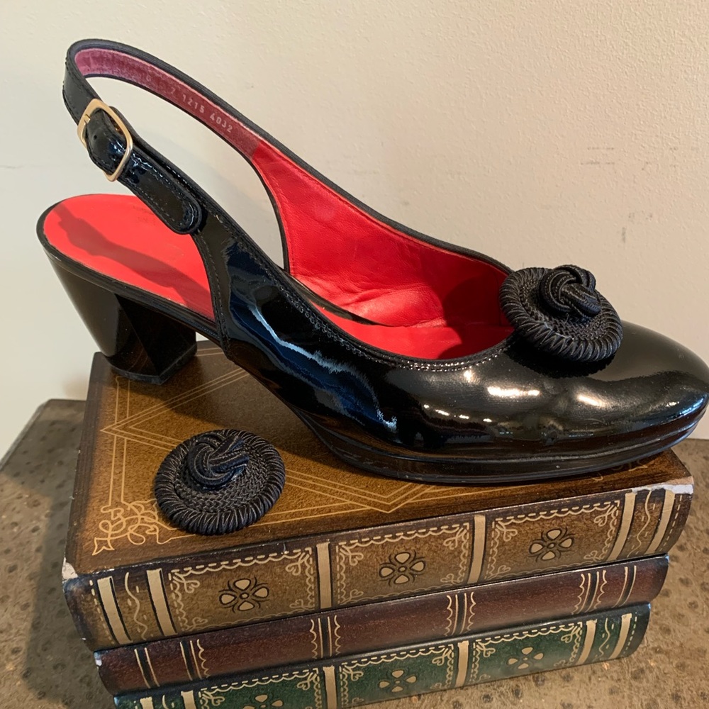 Black Shoe Clips